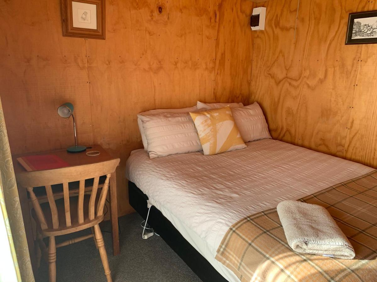The Log Cottage Rangiora Bagian luar foto